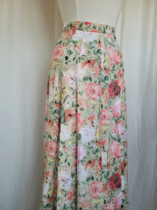 🌸 Blushing Garden - vintage skirt with flower pattern - size S