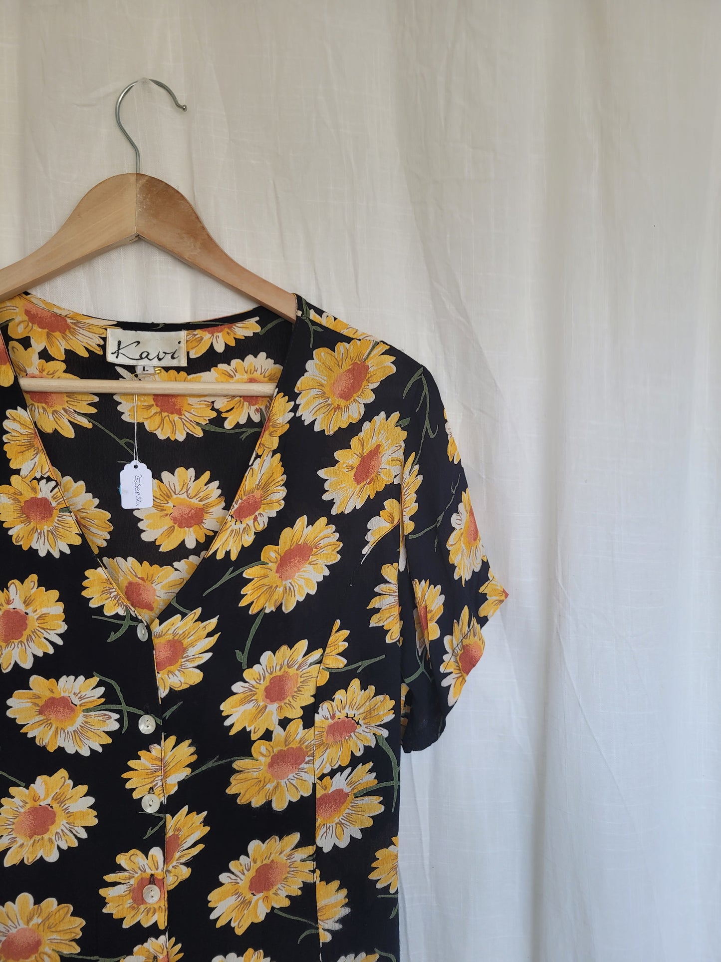 🖤 The Evening Garden - vintage long black dress with yellow flowerprint - size M/L
