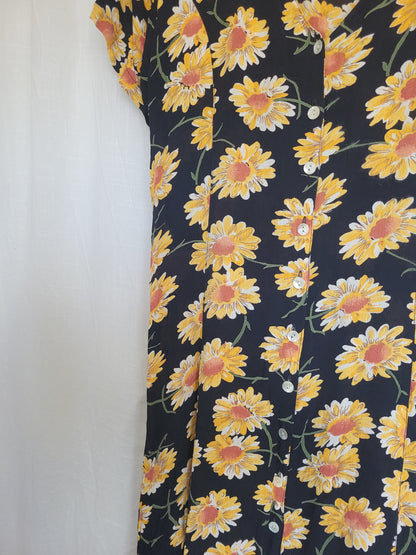 🖤 The Evening Garden - vintage long black dress with yellow flowerprint - size M/L