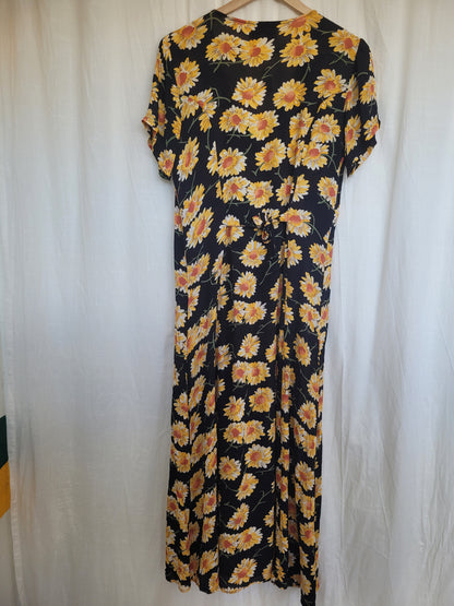 🖤 The Evening Garden - vintage long black dress with yellow flowerprint - size M/L