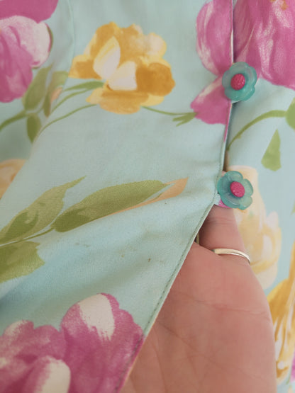 💙 Pastel Garden - vintage shirt with flower patterns and buttons (Perfectly Imperfect) - size L