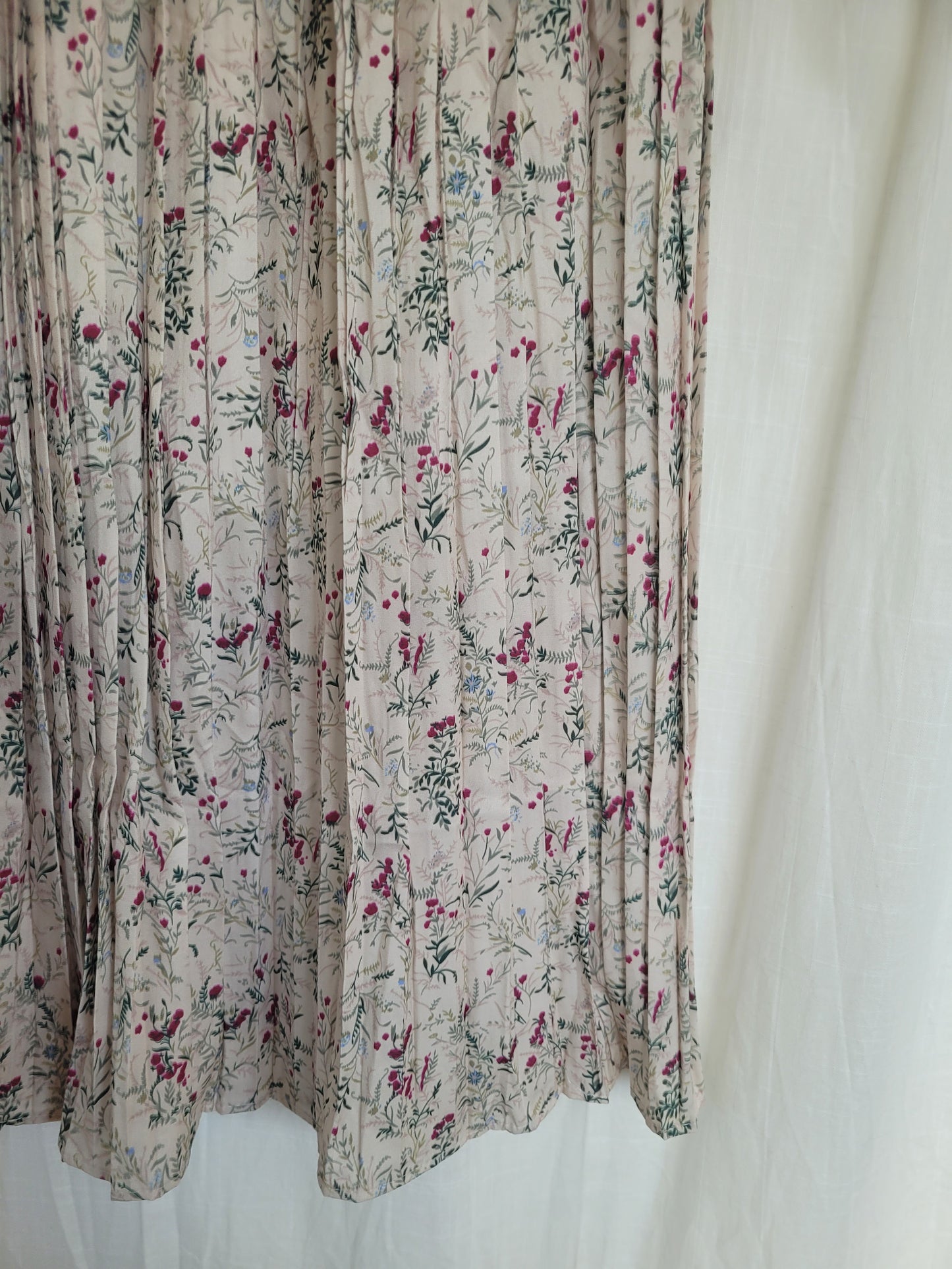 💗 Blush Bloom - vintage skirt with flower pattern - size M/L