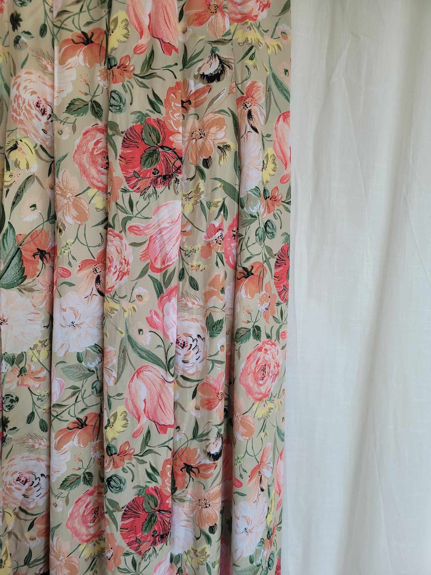 🌸 Blushing Garden - vintage skirt with flower pattern - size S