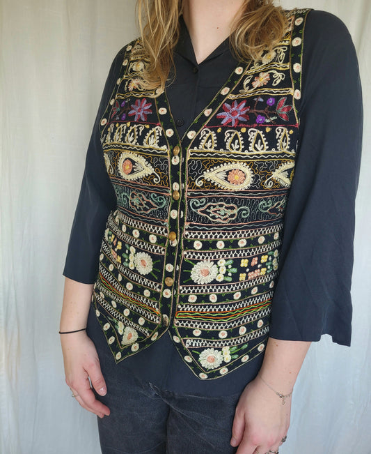 🌙 Stitched in the Dark - vintage embroidered gilet (Perfectly Imperfect) - size M/L