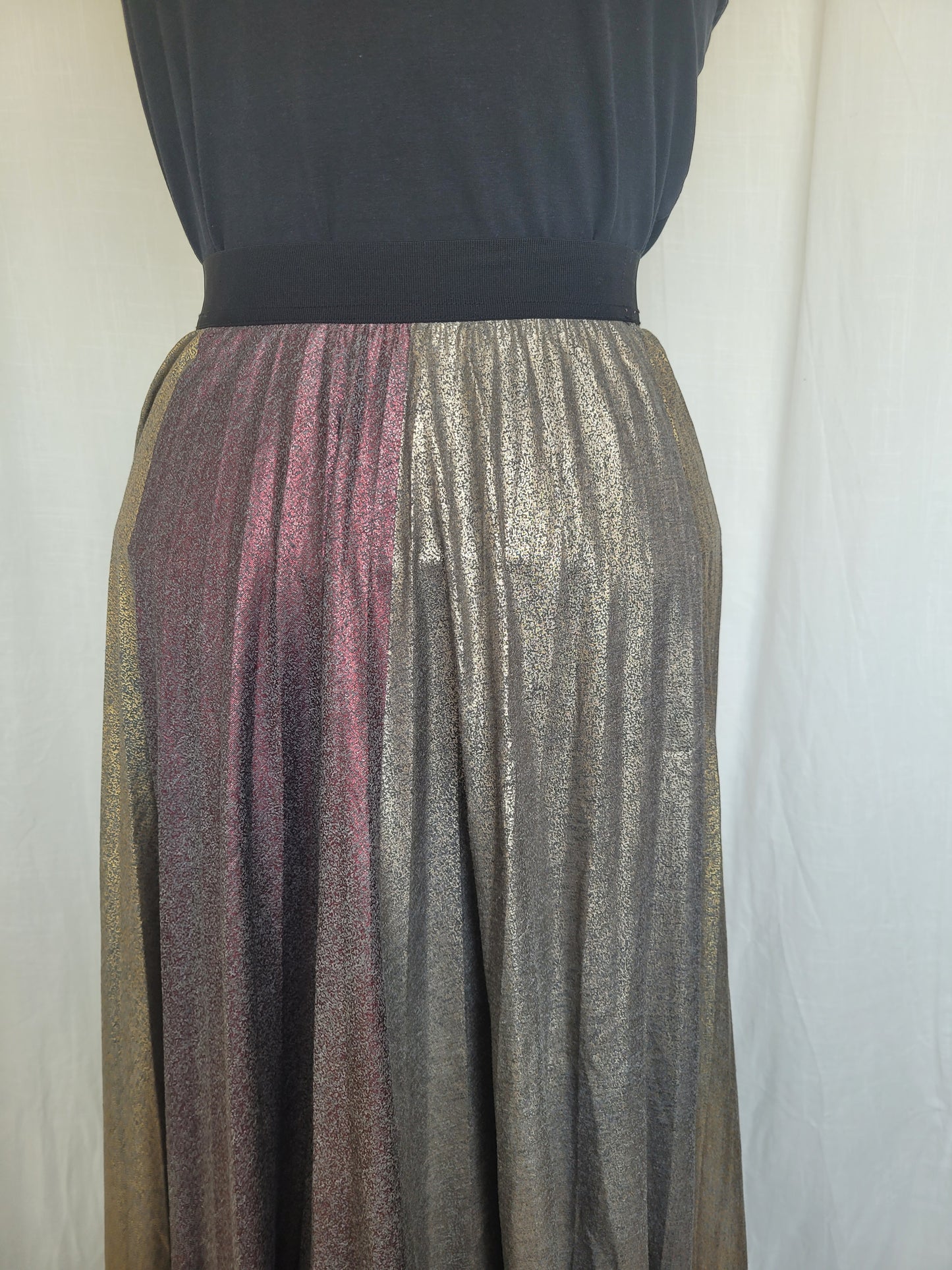 💫 Moonbeam Movement - flowy skirt from shimmering fabrics - size M