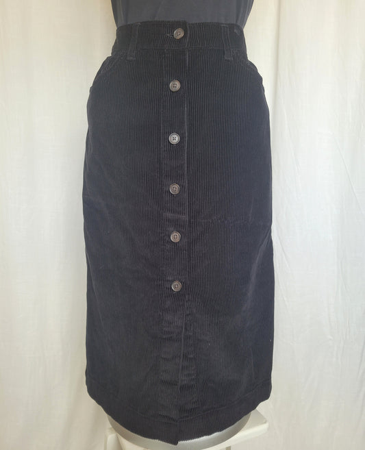 ✨ Velvet Shadow - black corduroy skirt - size L