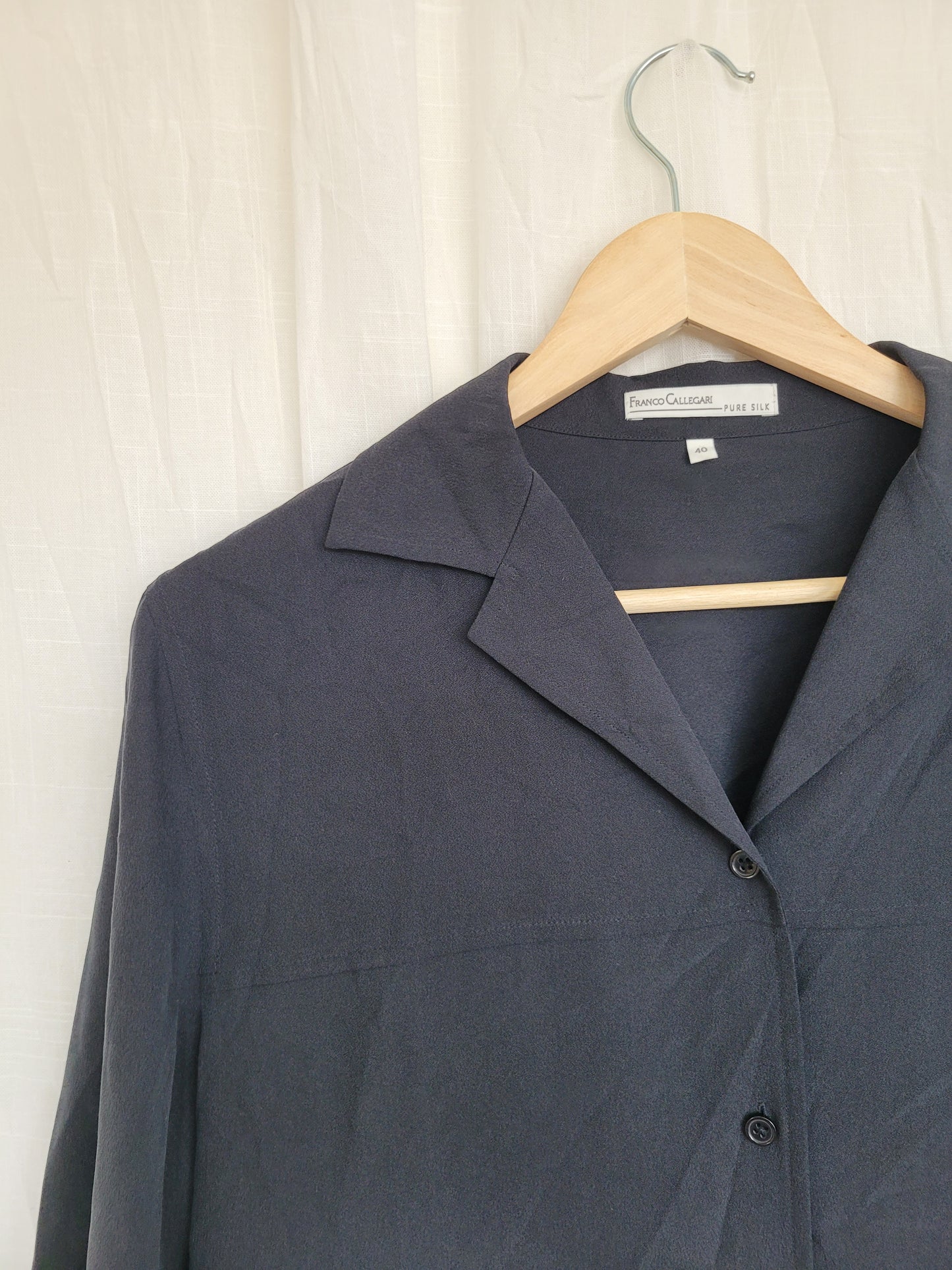 ✨ Timeless Night - vintage black silk blouse - size M/L