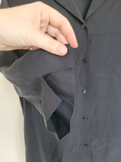 ✨ Timeless Night - vintage black silk blouse - size M/L