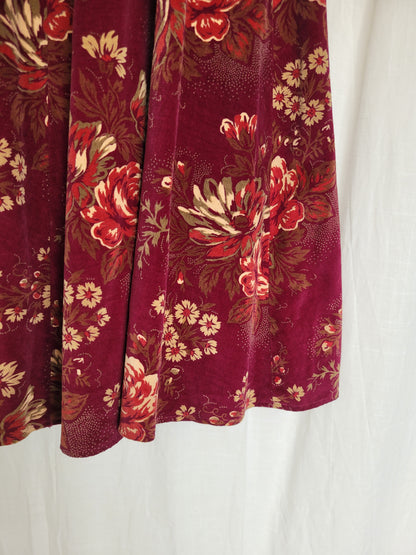 🌙 Midnight Rose Garden - flowy vintage velvet skirt - size M
