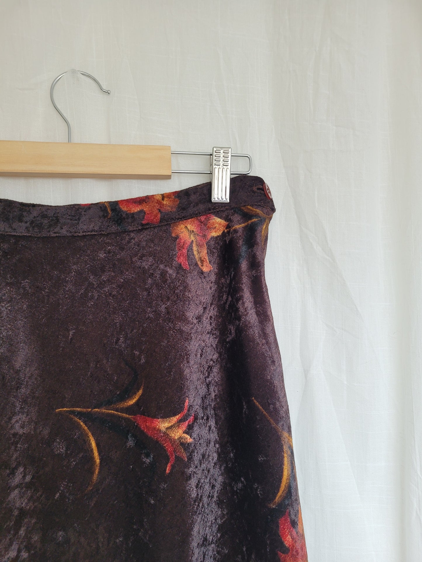 🔮 Witching Hour - vintage dark brown velvet skirt - size L