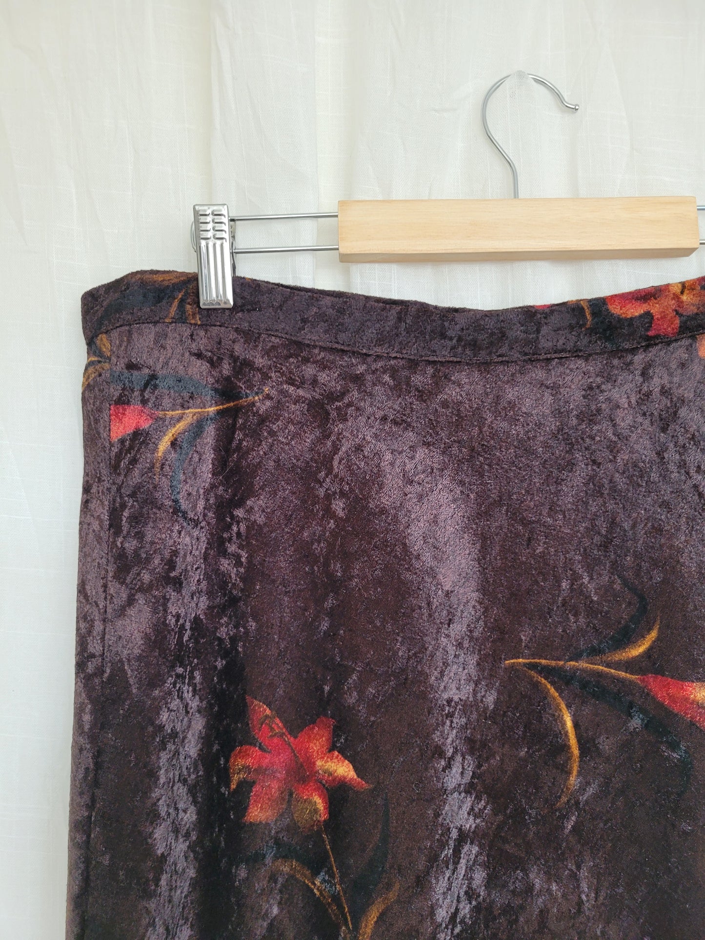 🔮 Witching Hour - vintage dark brown velvet skirt - size L