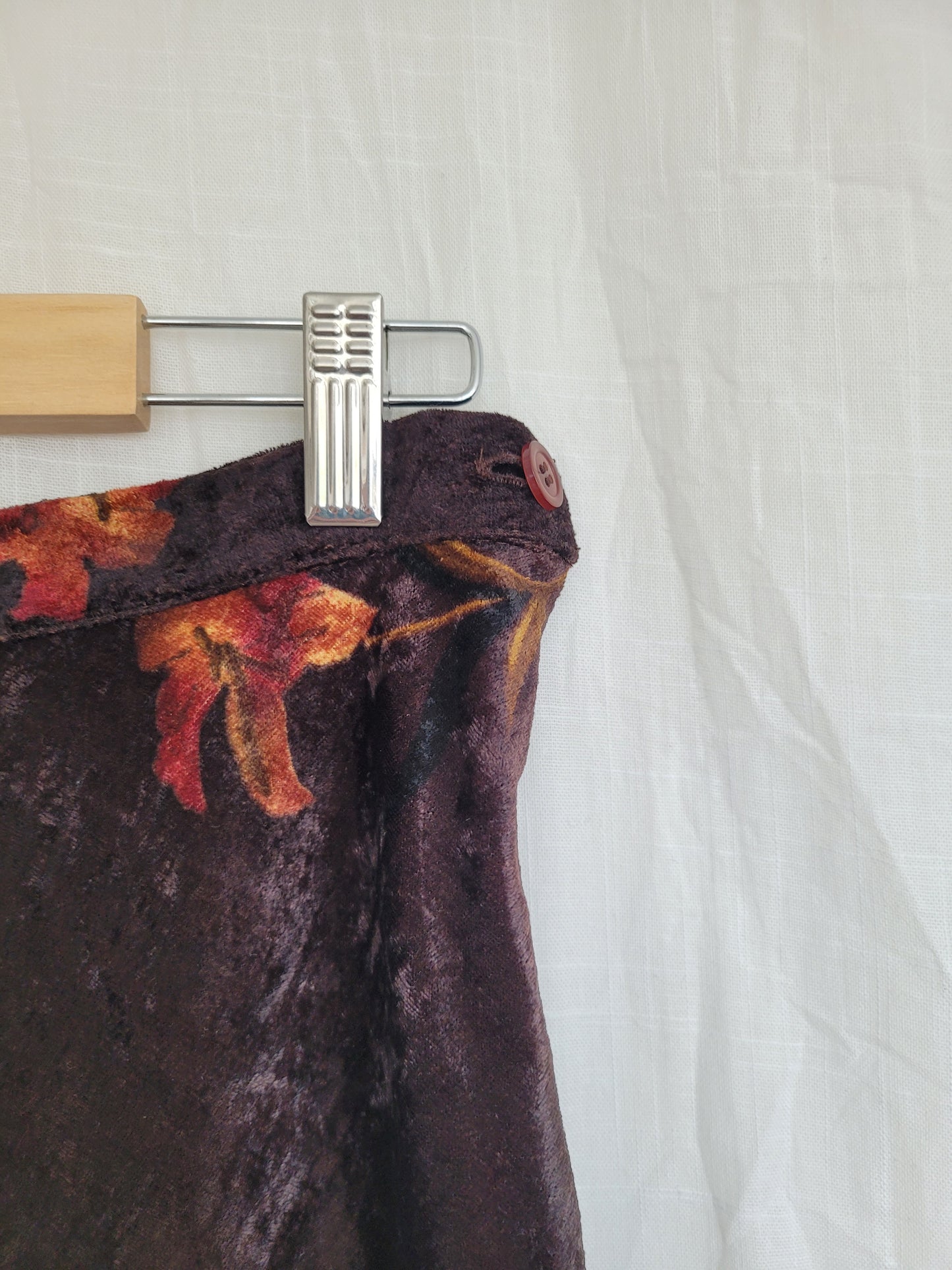 🔮 Witching Hour - vintage dark brown velvet skirt - size L