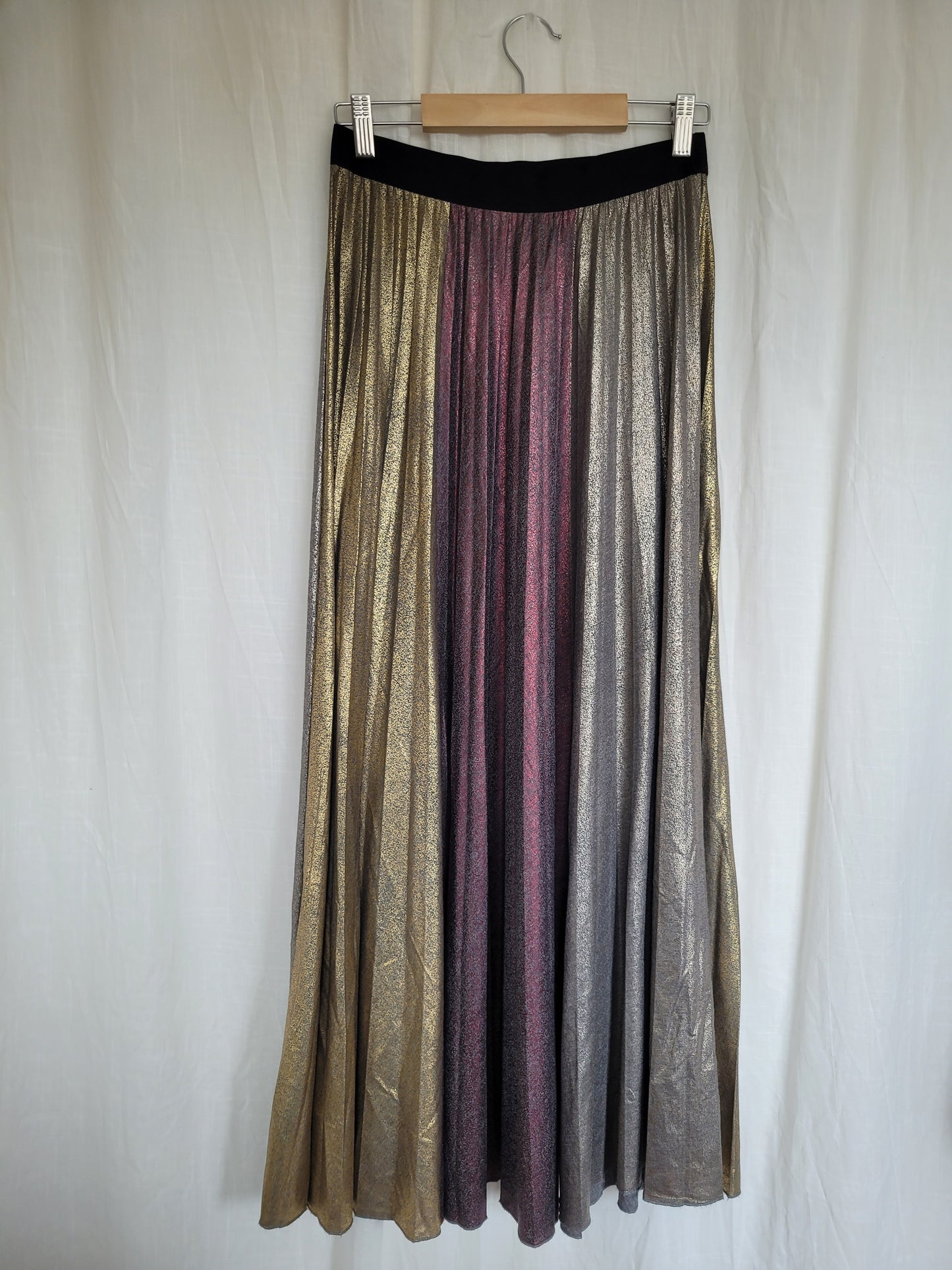 💫 Moonbeam Movement - flowy skirt from shimmering fabrics - size M