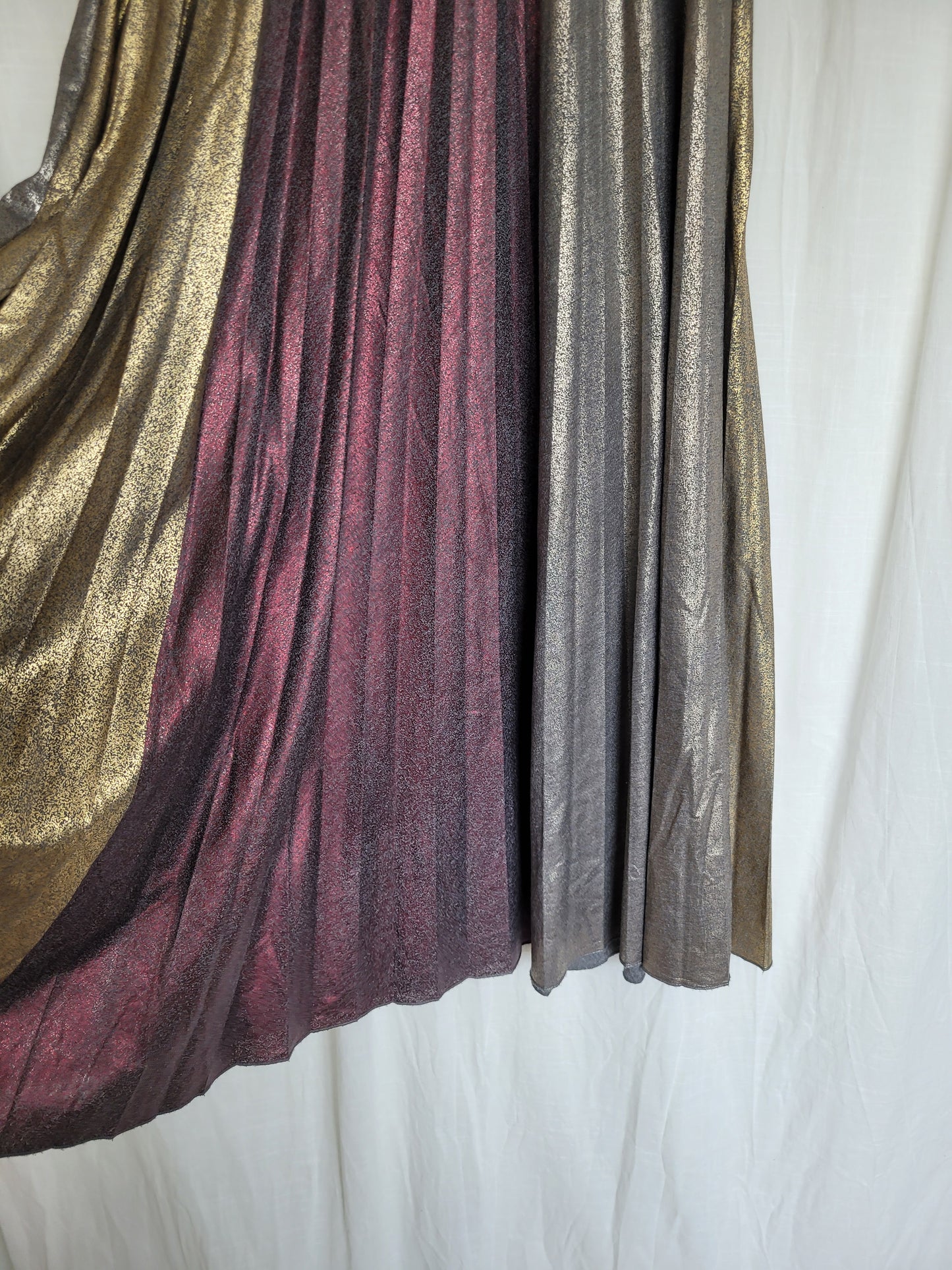 💫 Moonbeam Movement - flowy skirt from shimmering fabrics - size M