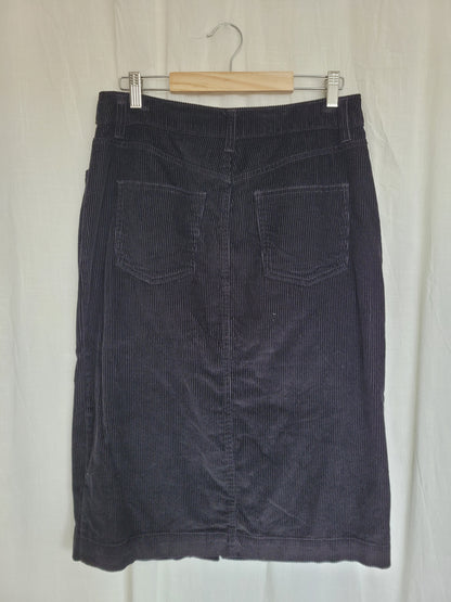 ✨ Velvet Shadow - black corduroy skirt - size L