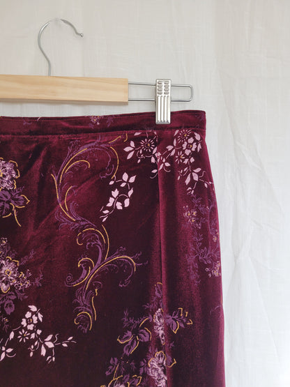 🖤 Velvet Night - long velvet vintage skirt with front and back slits and flower patterns - size M