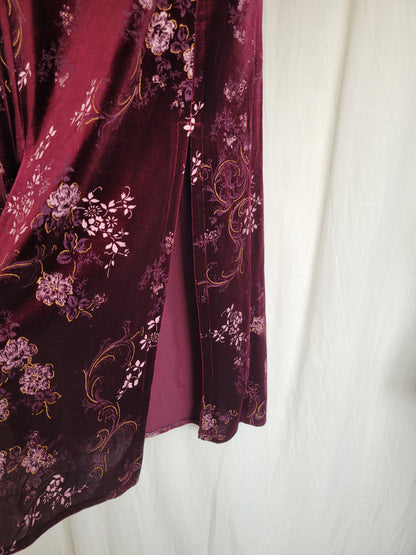 🖤 Velvet Night - long velvet vintage skirt with front and back slits and flower patterns - size M