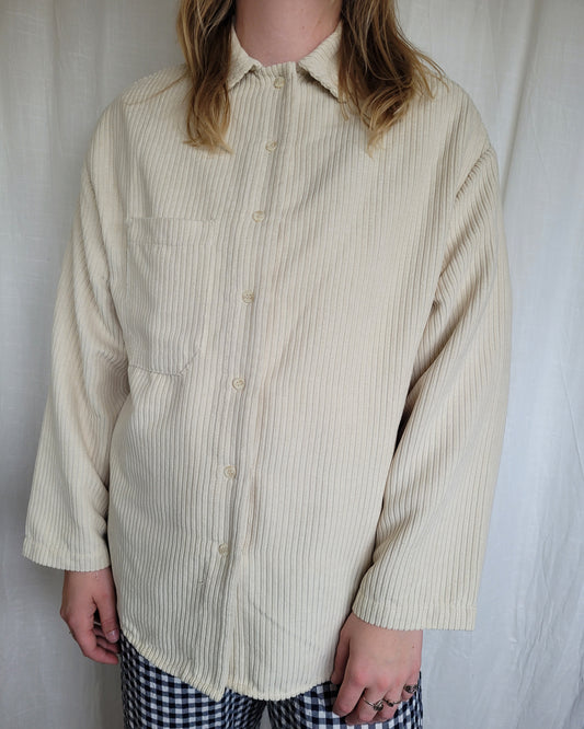 🌿 Light on the Water - corduroy creme colored shacket - size L