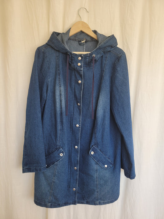 🌿 The Quiet Water - vintage long denim coat - size L