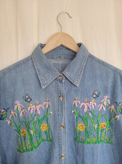 ✨ The Happy Denim - vintage denim shirt with embroidered details - size XL/XXL