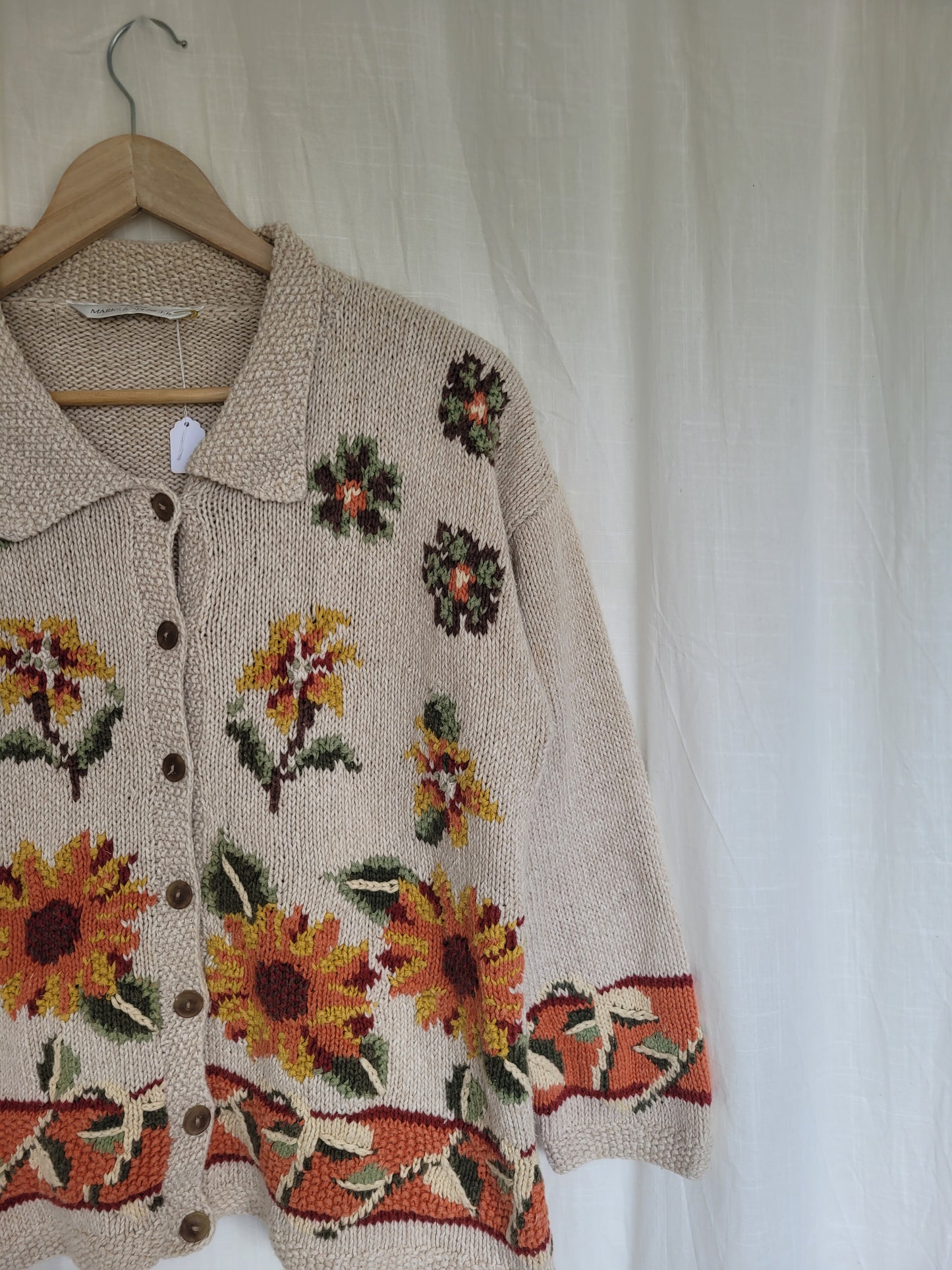 🌼 Sunflower Glow - vintage sunflower cardigan - size M/L