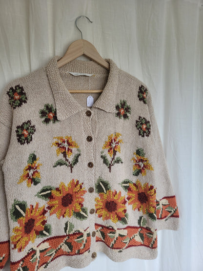 🌼 Sunflower Glow - vintage sunflower cardigan - size M/L