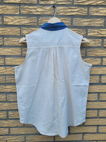 ✨ Sunny Stitch - vintage sleeveless gingham blouse with embroidery - size L