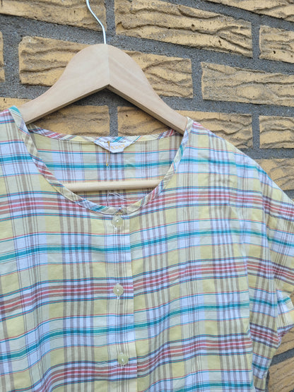 🧺 Cottage Check - vintage butteryellow blouse - size M