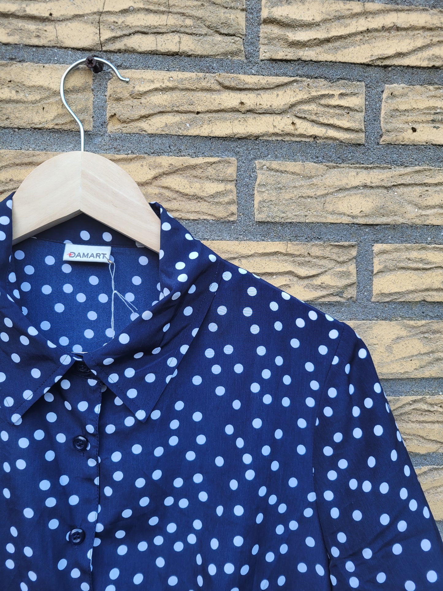 ⚪ Polka Dot Parade - vintage dark blue blouse with polkadot pattern - size M/L