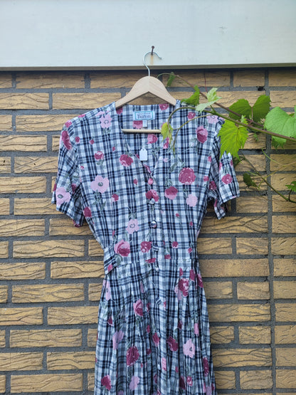 🌷 Pink Petals & Plaid - vintage plaid dress with flower pattern - size M/L
