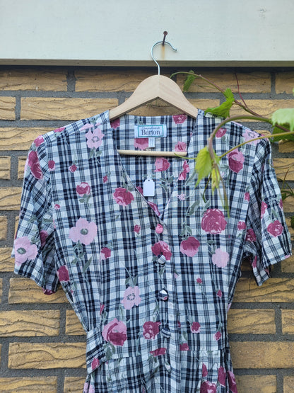 🌷 Pink Petals & Plaid - vintage plaid dress with flower pattern - size M/L