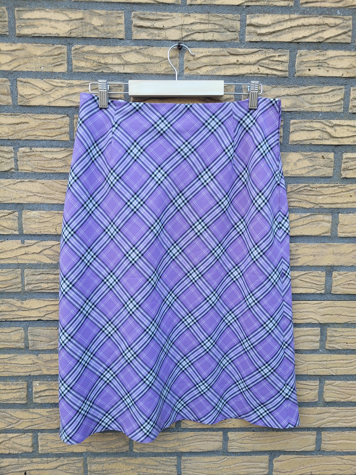 💜 Lavender Dreams - vintage purple skirt - size M/L