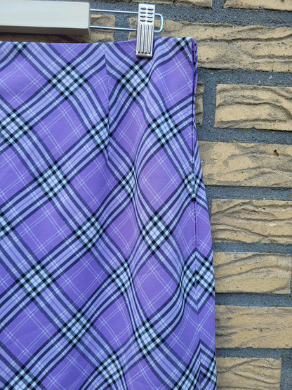 💜 Lavender Dreams - vintage purple skirt - size M/L