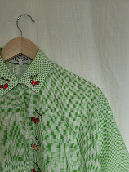 🍒 Cherry, Cherry, Baby - cropped gingham blouse with embroidered cherries - size M/L