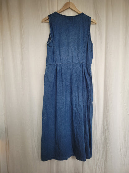 🍒 Berry Blossom - vintage denim dress with berry embroidery (Perfectly Imperfect) - size S/M