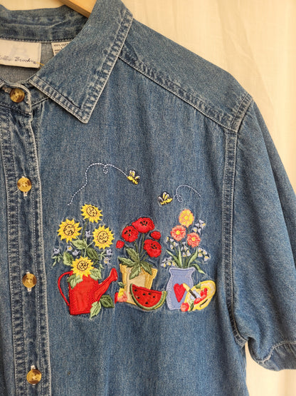 🍉 The Gardener's Favourite - vintage denim shirt with embroidered details - size L