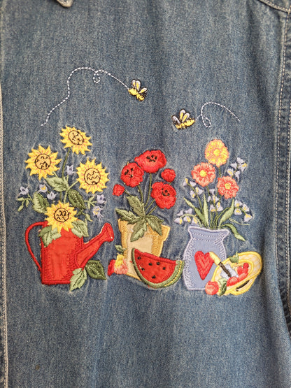 🍉 The Gardener's Favourite - vintage denim shirt with embroidered details - size L
