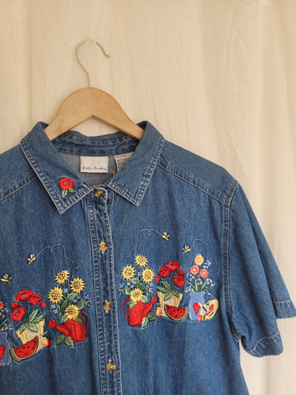 🍉 The Gardener's Favourite - vintage denim shirt with embroidered details - size L