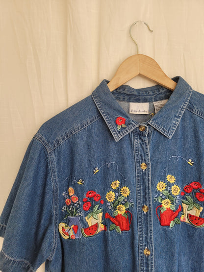 🍉 The Gardener's Favourite - vintage denim shirt with embroidered details - size L