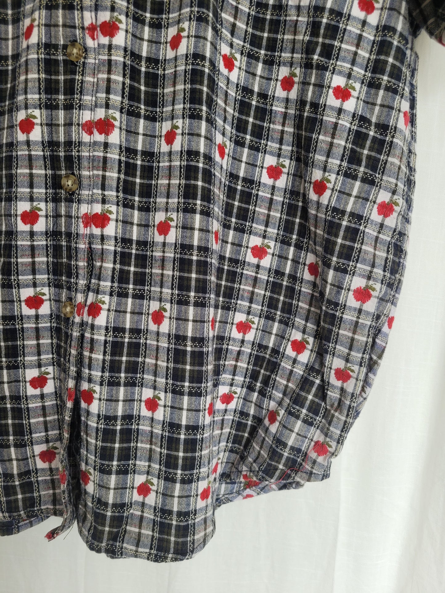 🍎 An Apple a Day... - vintage checked blouse with apple pattern - size XL