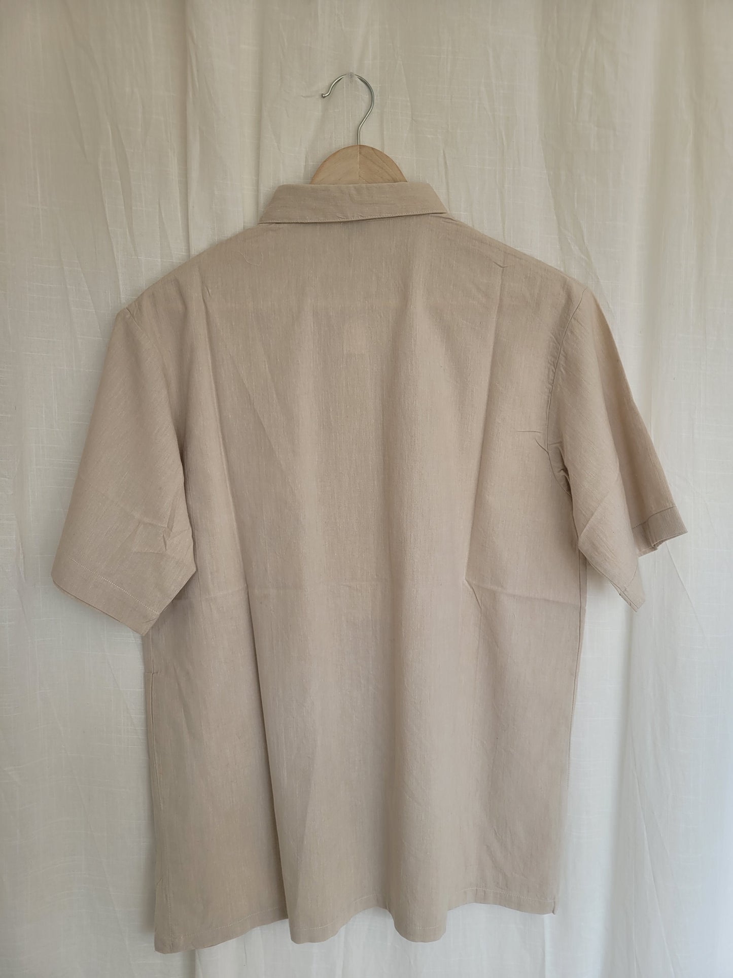 🧺 The Strawberry Harvest - vintage beige blouse with embroidered strawberry field images - size L