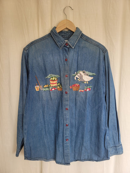 🍎 Freshly Picked - vintage denim shirt with embroidered harvest details - size M/L