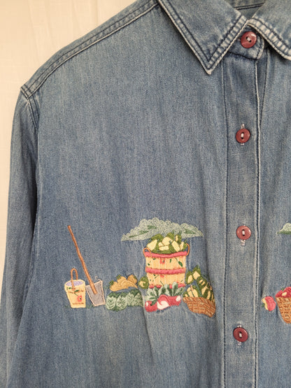 🍎 Freshly Picked - vintage denim shirt with embroidered harvest details - size M/L