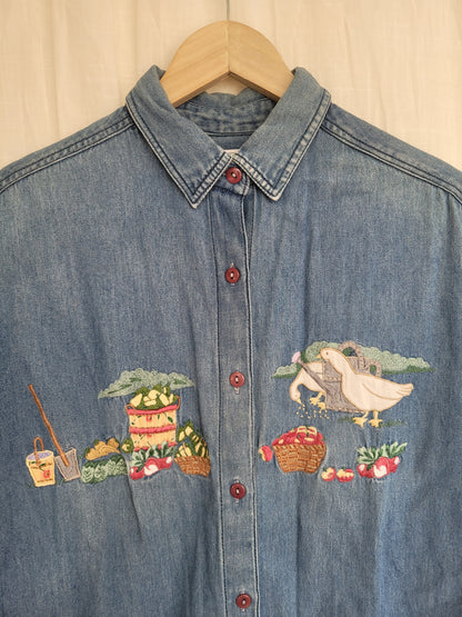 🍎 Freshly Picked - vintage denim shirt with embroidered harvest details - size M/L