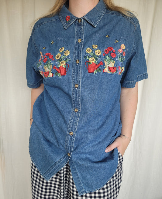 🍉 The Gardener's Favourite - vintage denim shirt with embroidered details - size L