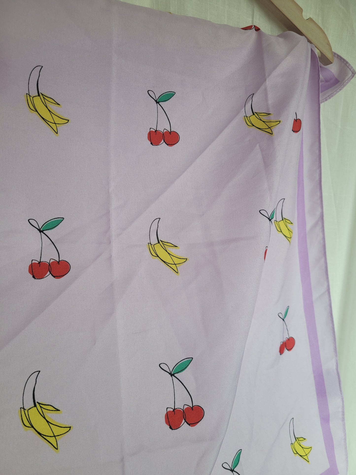 🍌 Fruit Basket Daydream - vintage Marc Jacobs scarf