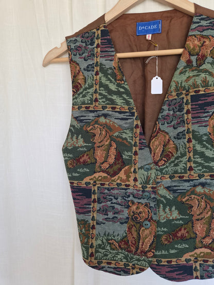 🐻 The Bears of Pine Hollow - vintage tapestry gilet with bear patterns - size S