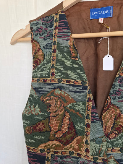🐻 The Bears of Pine Hollow - vintage tapestry gilet with bear patterns - size S
