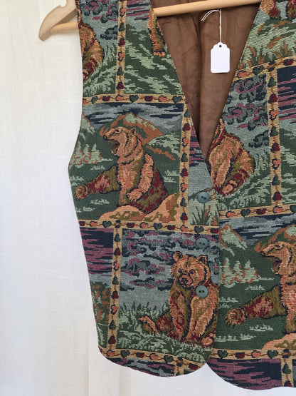 🐻 The Bears of Pine Hollow - vintage tapestry gilet with bear patterns - size S