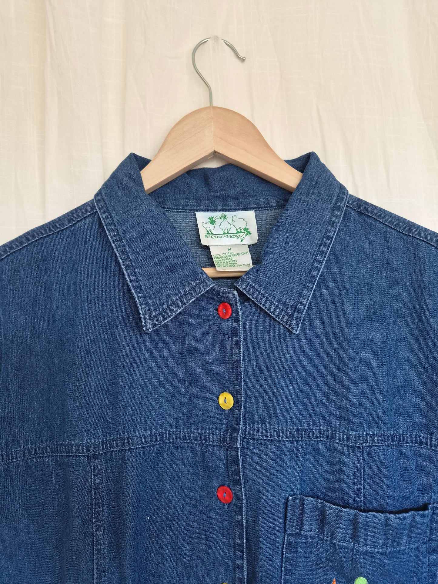 🐠 A School of Tiny Wonders - vintage dark blue boxy denim shirt with embroidered fish - size M/L